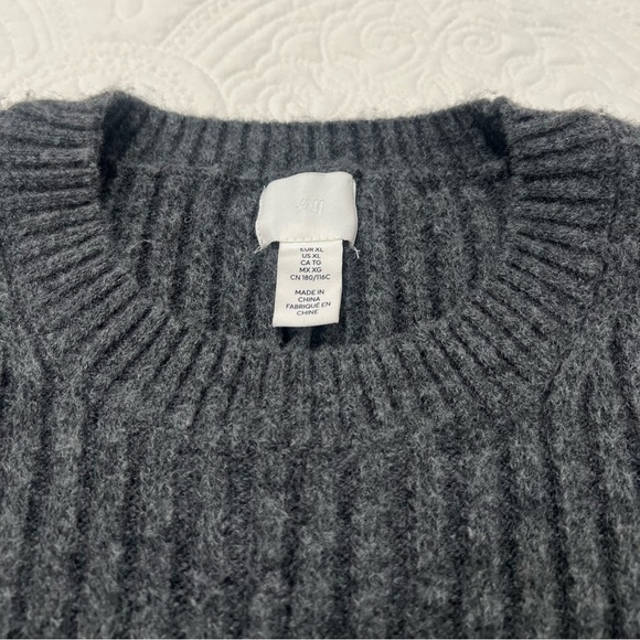 H&M Charcoal Gray Ribbed Knit Sweater Dress | SIZE XL EUC - Picture 6 of 12